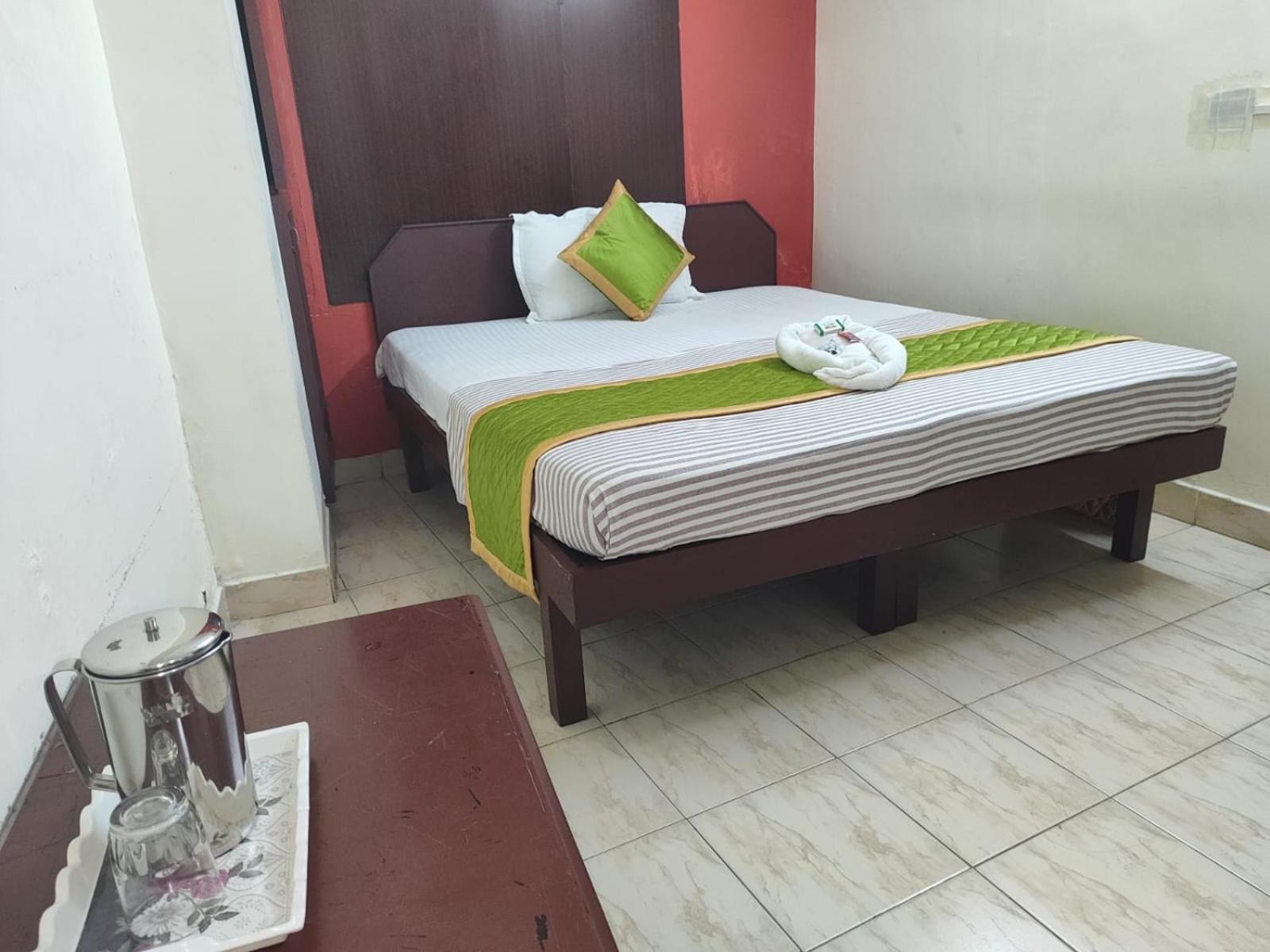 Hotel Gamas Inn Thiruvananthapuram Екстер'єр фото