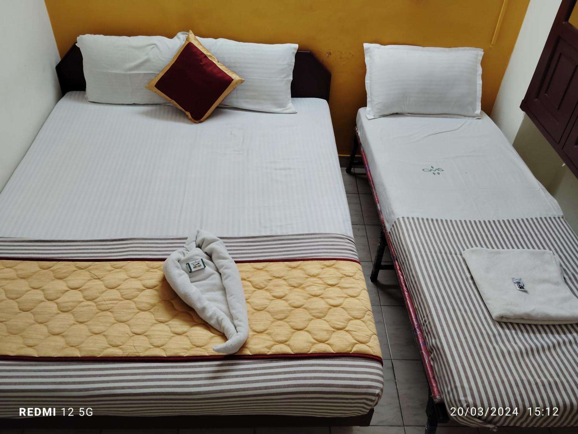 Hotel Gamas Inn Thiruvananthapuram Екстер'єр фото