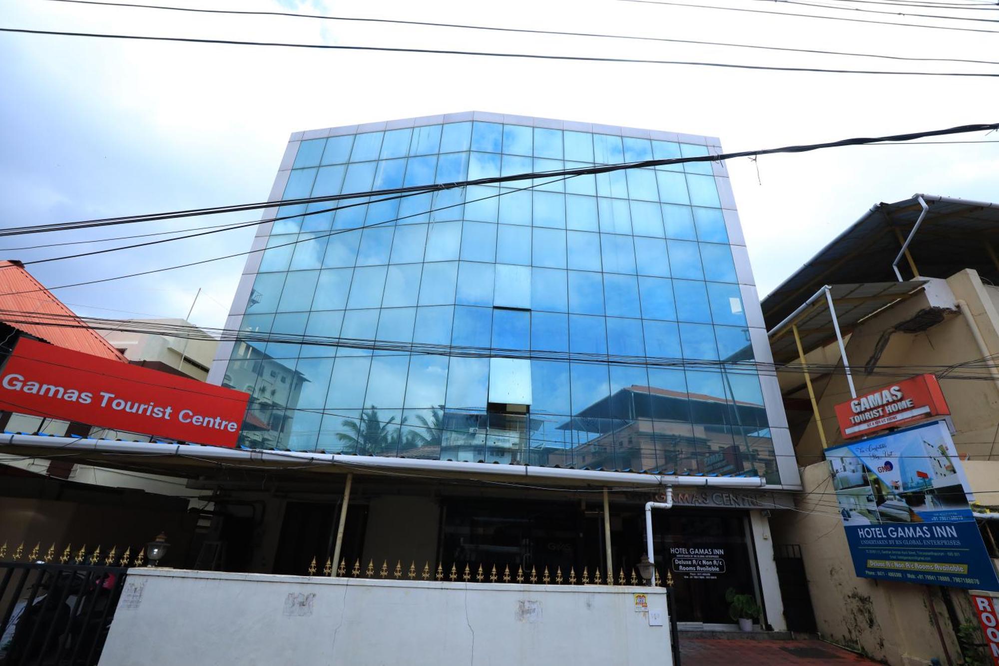 Hotel Gamas Inn Thiruvananthapuram Екстер'єр фото