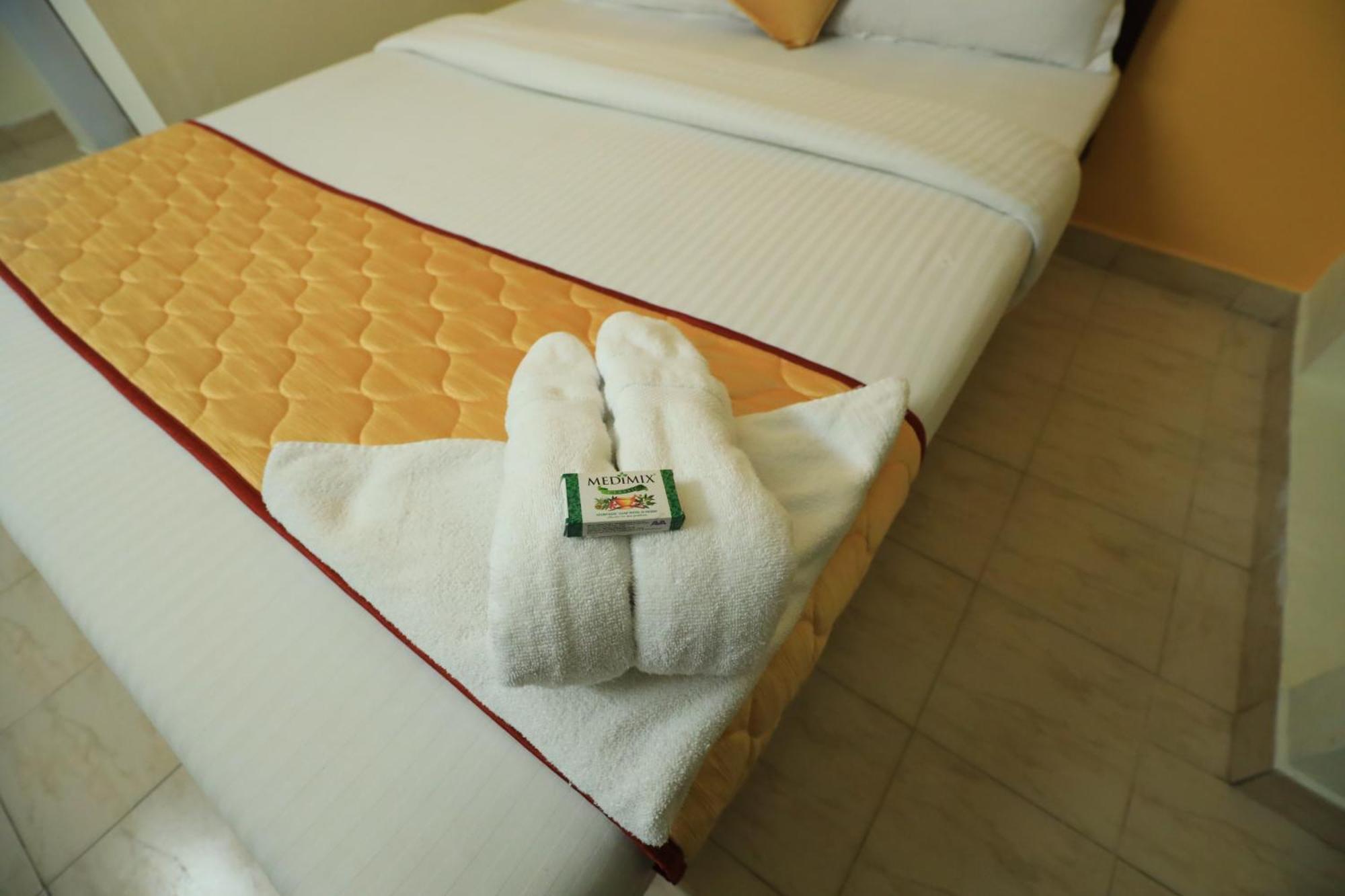 Hotel Gamas Inn Thiruvananthapuram Екстер'єр фото