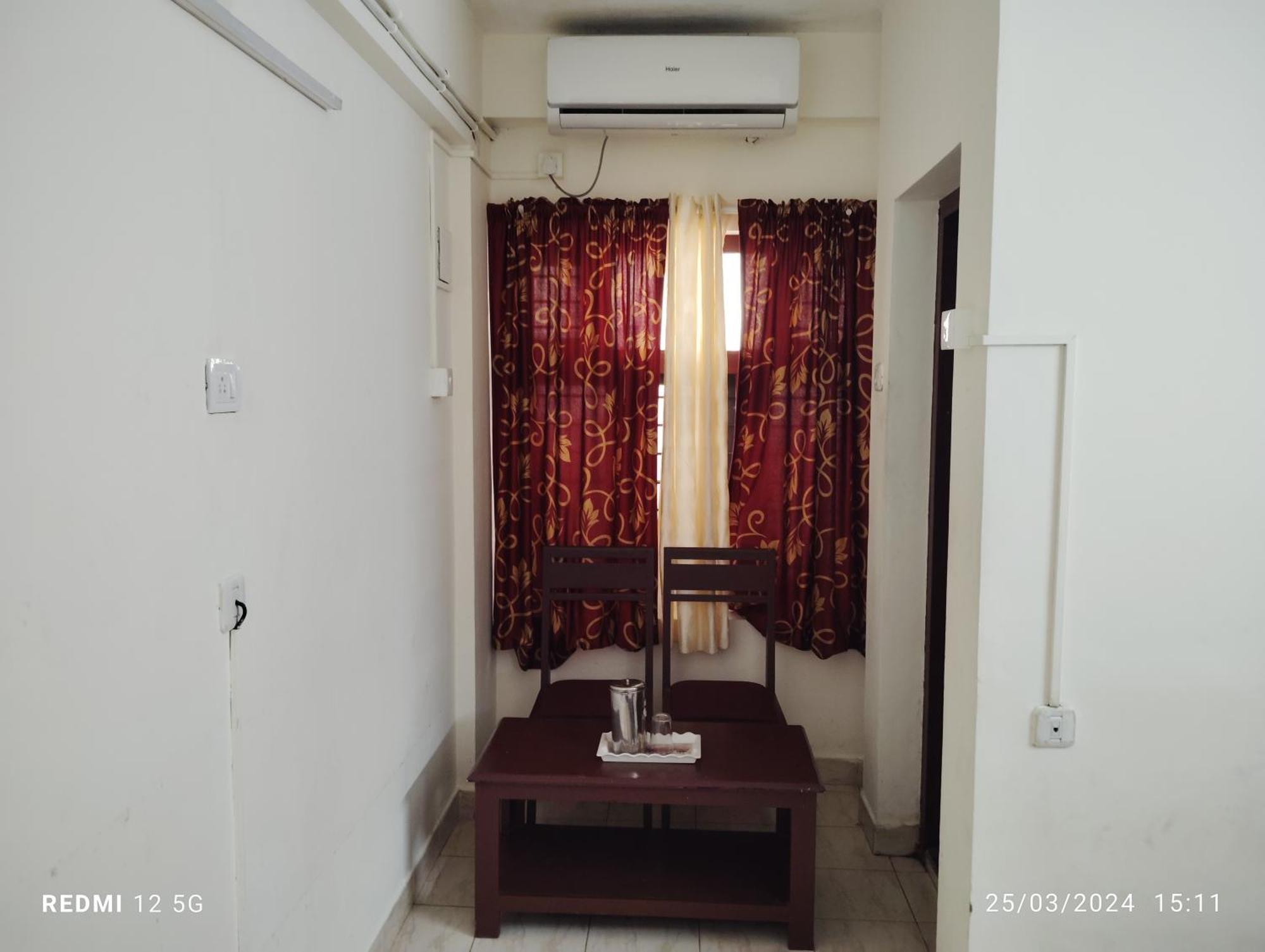 Hotel Gamas Inn Thiruvananthapuram Екстер'єр фото