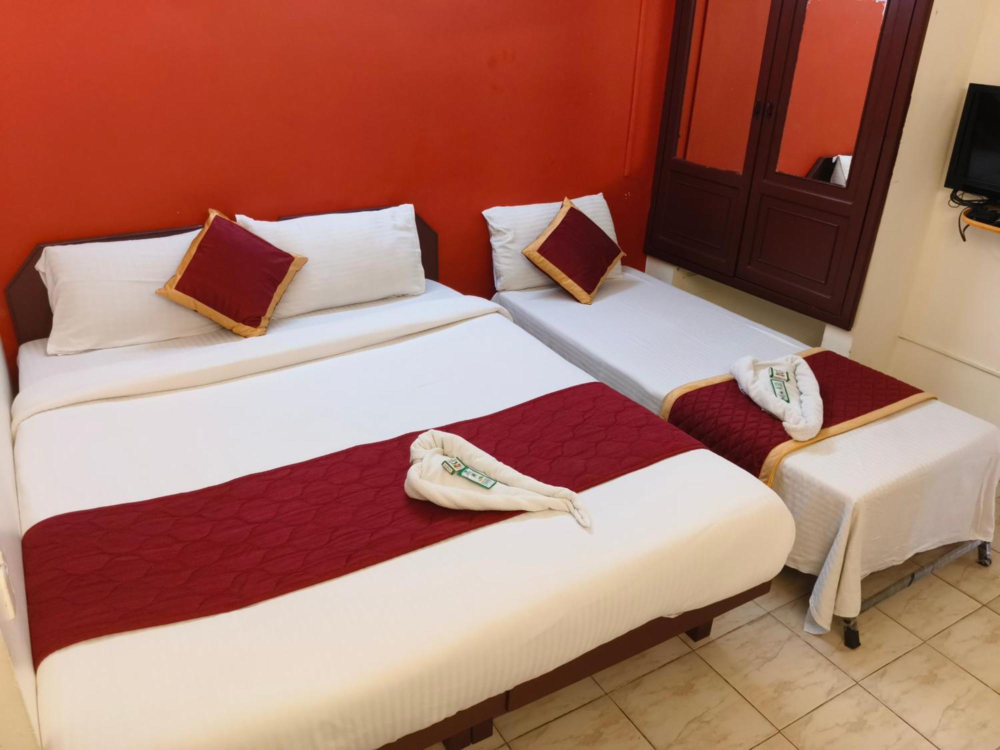 Hotel Gamas Inn Thiruvananthapuram Екстер'єр фото
